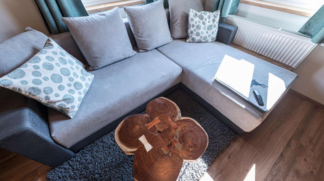 Ferienwohnung Grundlsee, Willkommen In Mami'S Ferienwohnung Exterior foto